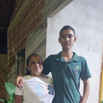 Babysitting job in Parauapebas: babysitting job Kerllon