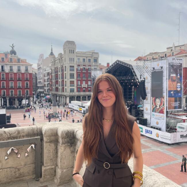 Babysitter in Gan: Marilou