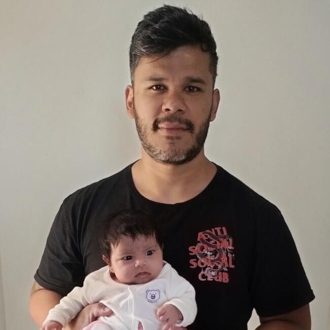 Babysitting job in Extrema: Leandro
