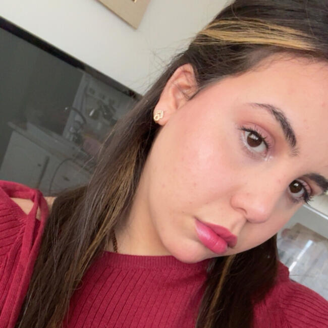 Nanny in Lyon: Oumaima