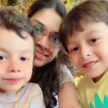 Babysitting job in Delhi: babysitting job Vanndana