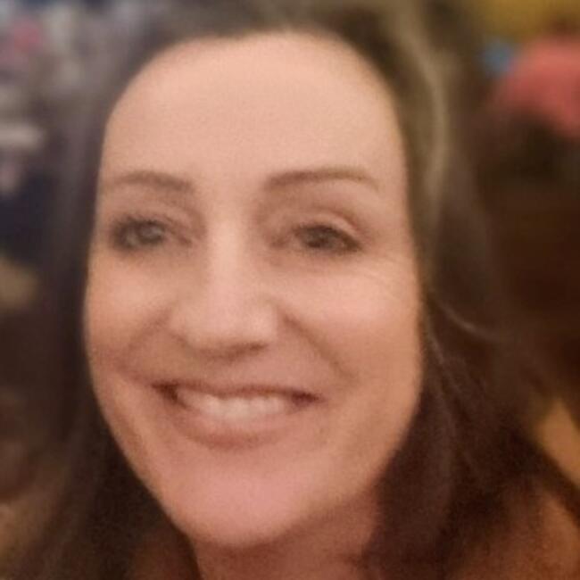 Babysitter in Melbourne: Sharon