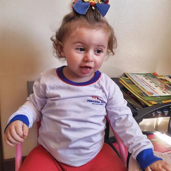 Emprego de babá em Blumenau: emprego de babá Aryanne