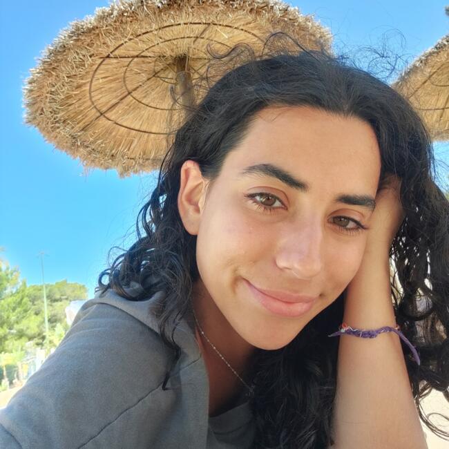 Babysitter em Paredes: Luana