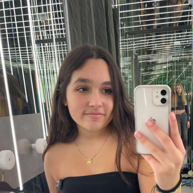 Babysitter in La Haie-Fouassière: Thïa