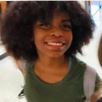 Babysitter in Lilburn: Nyla