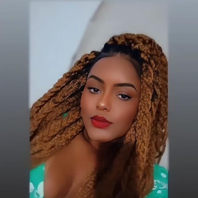 Babysitter in Aracruz: Camila