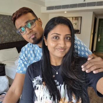 家长 Singapore Island: Shaalini