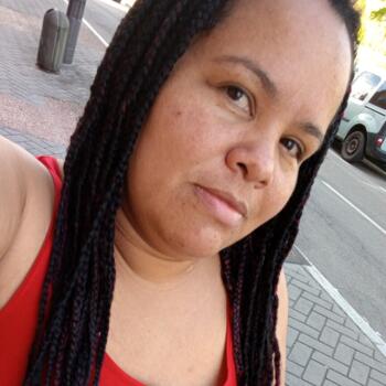 Babysitter in Vitoria-Gasteiz: Neidy Maolis