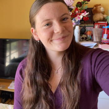 Babysitter Newcastle: Holly