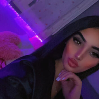 Babysitter em Amiens: Kenza