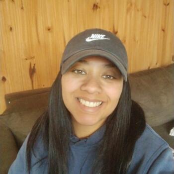 Babysitter in São Roque (Cotia): Hellen Cristina