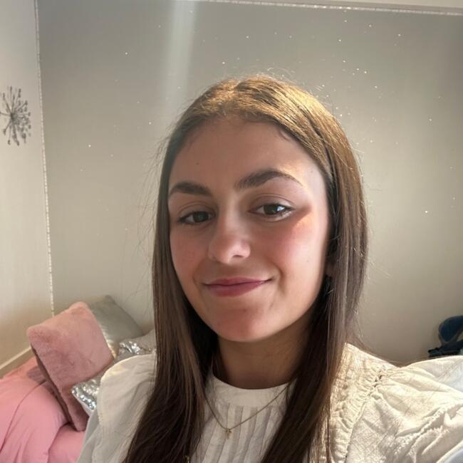 Babysitter in Granada: Maria