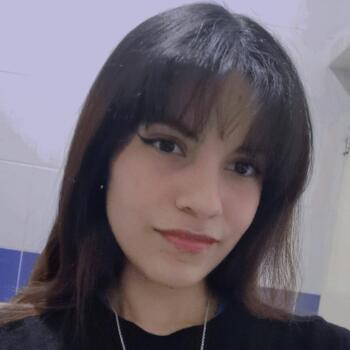 Babysitter in Balneario Buenos Aires: Manuela