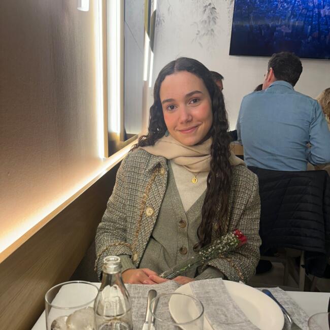 Nanny in Córdoba: Sara