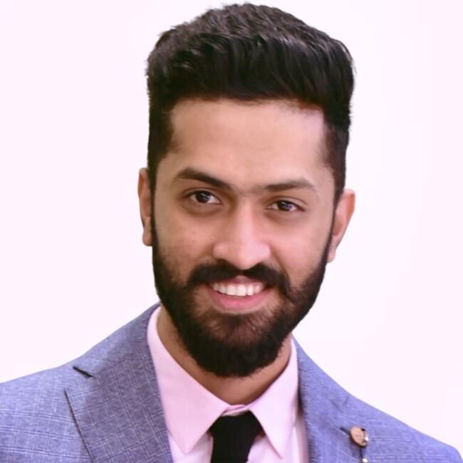 बम्बई में बेबीसिटिंग की नौकरी: Nikhil