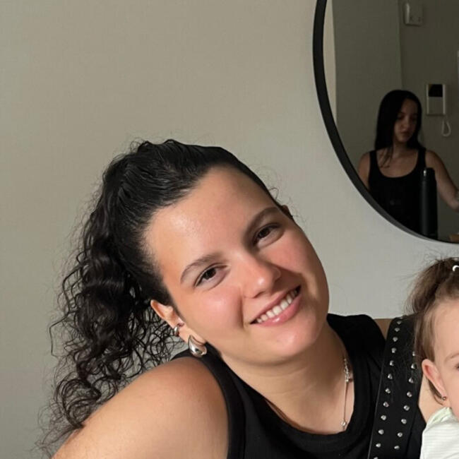 Babysitter in Montevideo: Romina