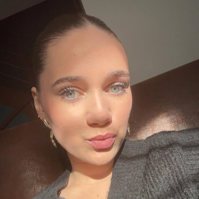 Babysitter in Torcé: Candice jeuland