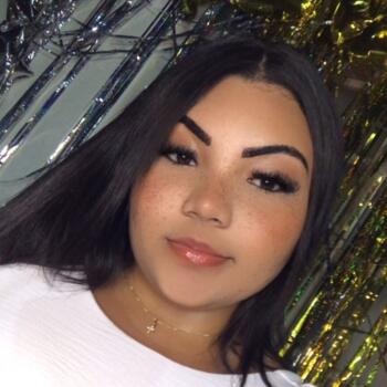 Babysitter in Araçatuba: Lorrane