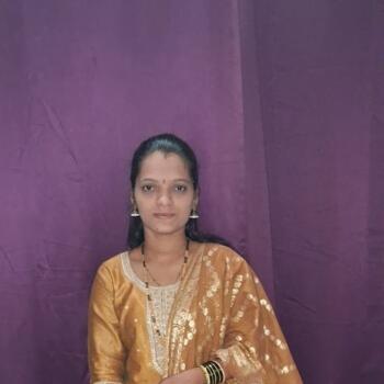 Babysitter Mumbai: Diya