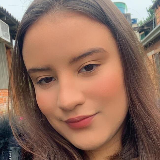 Babá em Araricá: Kamila