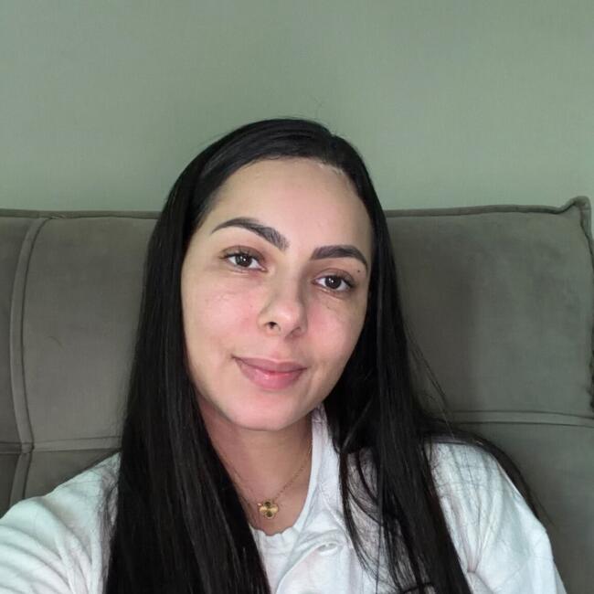 Babysitting job in Londrina: Thais