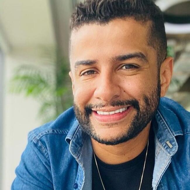 Emprego de babá em Cotia: Édipo