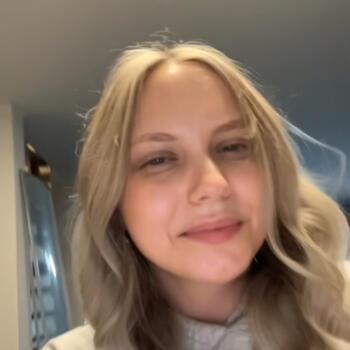 Babysitter in Mannheim: Angelina