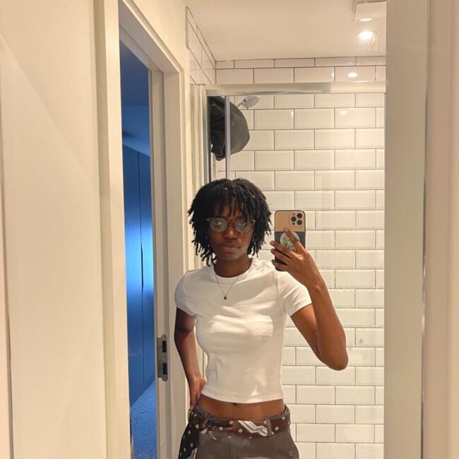 Babysitter in Belfast: Karungi