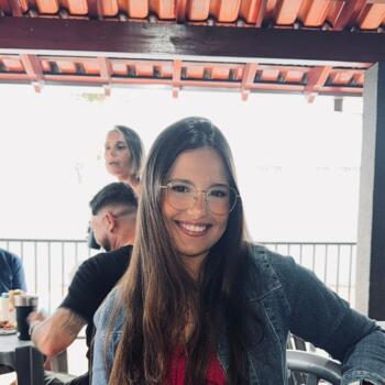 Babysitter in Uberlândia: Maria Eduarda