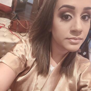 Emprego de babá em Brasília: emprego de babá Leandra