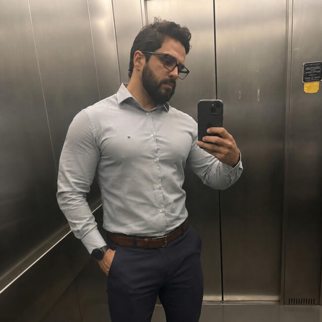 Babysitting job in São Paulo: João