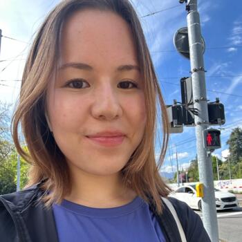 Baby-sitter in Genève: Amira