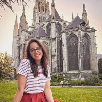 Babysitter in Rouen: Oumnia
