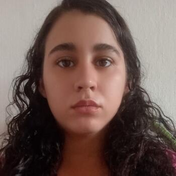 Babysitter in Caucaia: Iza