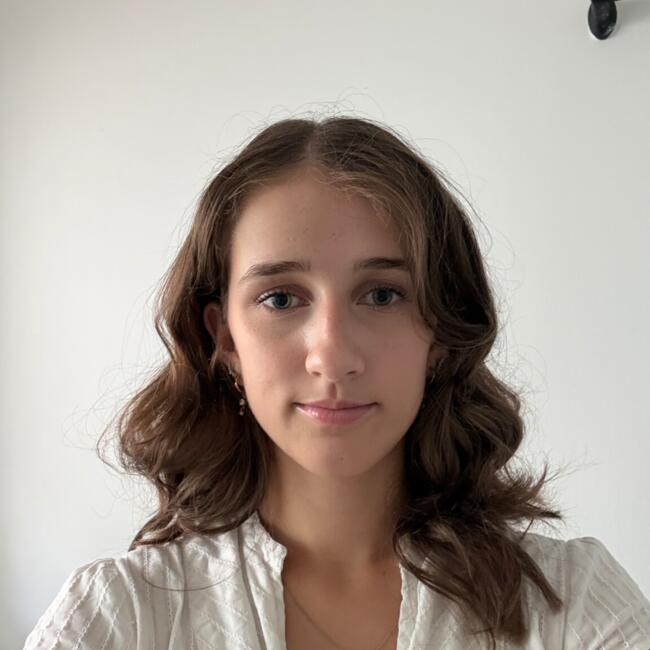 Babysitter in Brisbane: Aviana