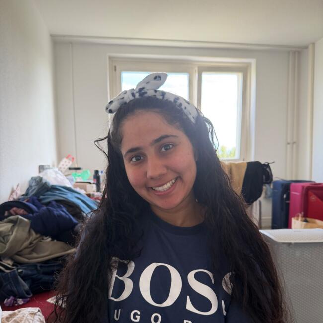 Babysitter in Berlin: Prabhleen