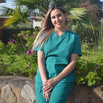 Trabajo para niñera en Villavicencio: trabajo de niñera Dra Rocio