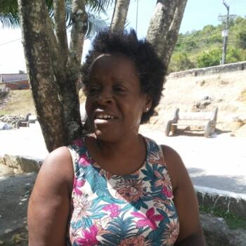 Babá em Aracaju: Márcia