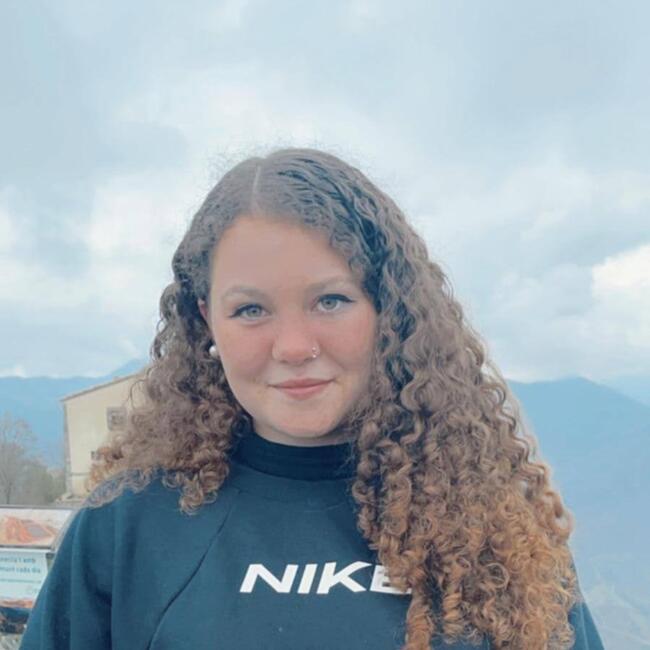 Niñera en Torelló: Aina