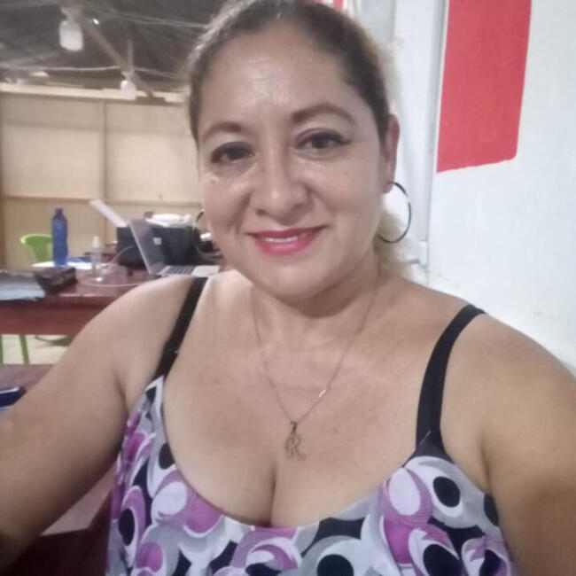 Babysitter in Iquitos: Kira Yicela