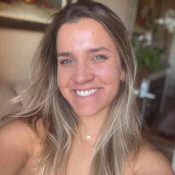 Babysitter in Rio Tinto: Mariana