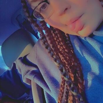 Babysitter in Deltona: Raeona