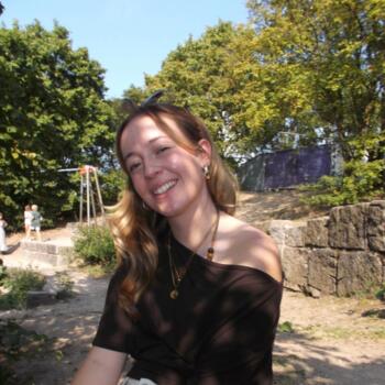 Babysitter in Innsbruck: Aiyana
