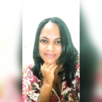 Babysitter in Recife: Kelly