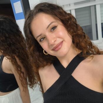 Babysitter in La Algaba: Julia