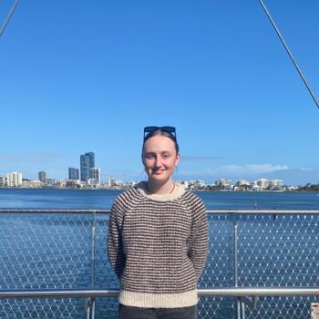 Babysitter in Upper Hutt: Molly