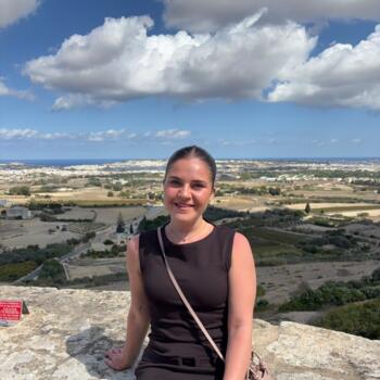 Canguro en Valencia: Claudia