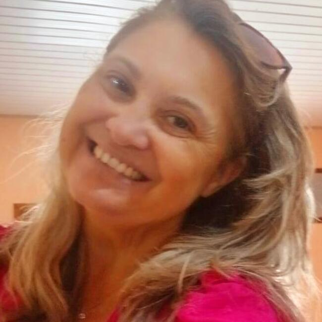 Babysitter in Canoas: Simone