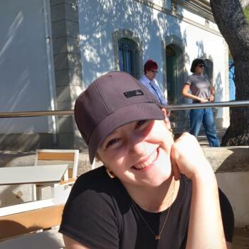 Babysitter in Caluire-et-Cuire: Emma